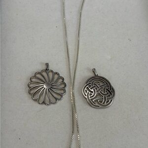 Newbridge Silverware Pendant Necklace Set